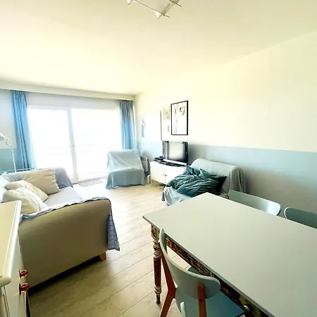 Cozy One-bedroom With Sea View Apartment Middelkerke